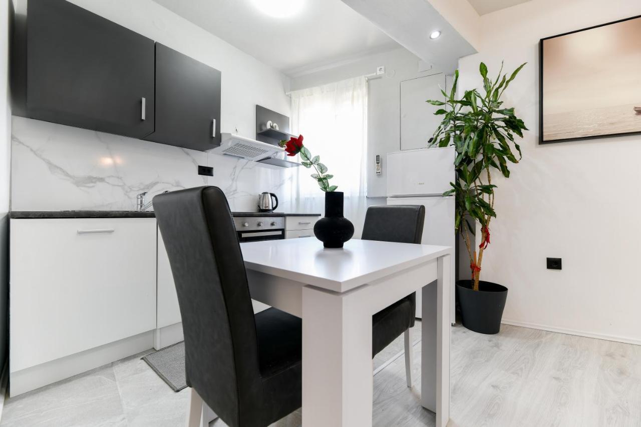 Apartment Lusy Lo Zadar Zewnętrze zdjęcie